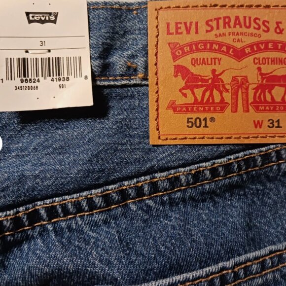 Levi's 501 Premium Denim Shorts Mens 31 Button Fly Cut-off Jeans Medium Wash NEW - Picture 11 of 14